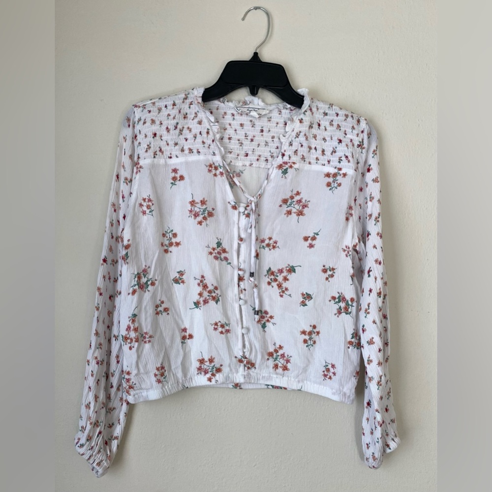 Women’s Size M Hippie Rose White Ditsy Floral Top
